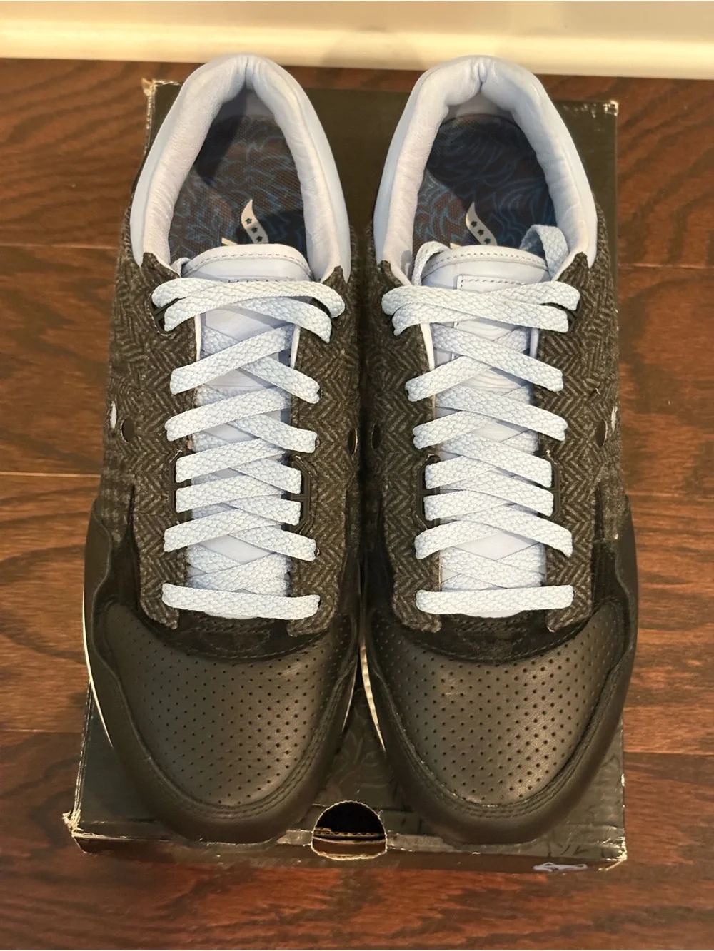 Saucony greyson clothiers